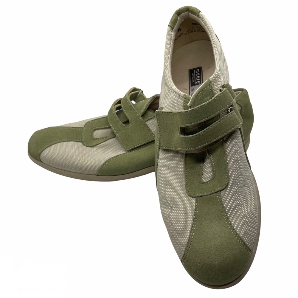 Munro Sport Shoes Size 9 Beige Sage Green